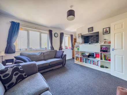 Prospect Court, Batley, Image 9