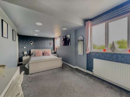Carlinghow Lane, Batley, Image 14