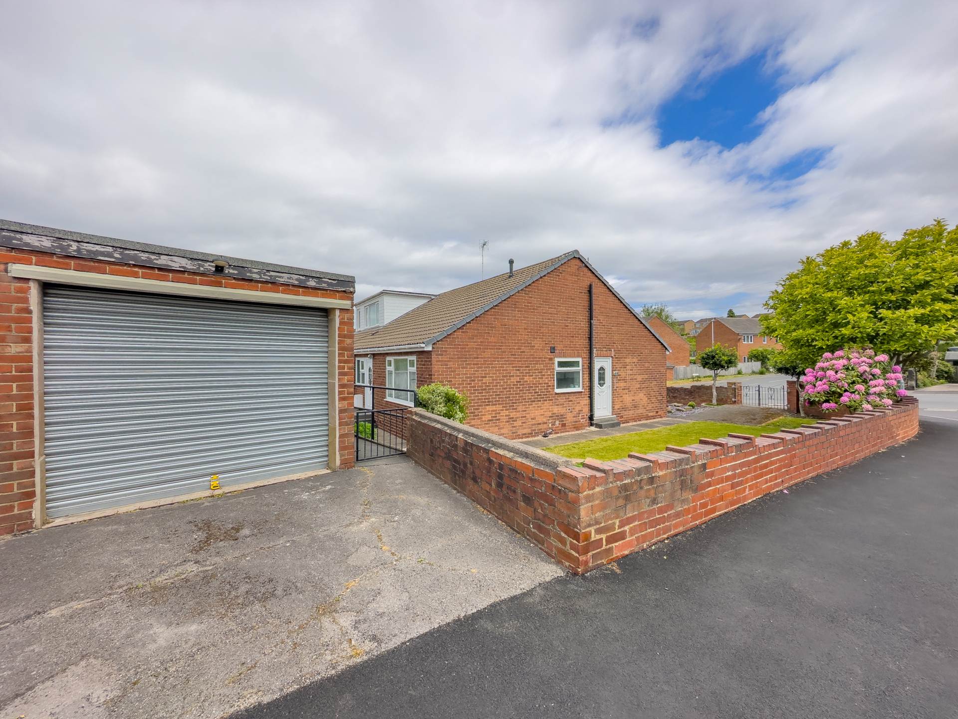 Upper Batley Lane, Batley, Image 27