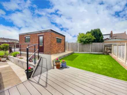 Upper Batley Lane, Batley, Image 23