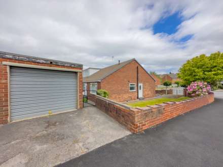 Upper Batley Lane, Batley, Image 27