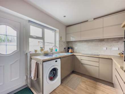 Upper Batley Lane, Batley, Image 4