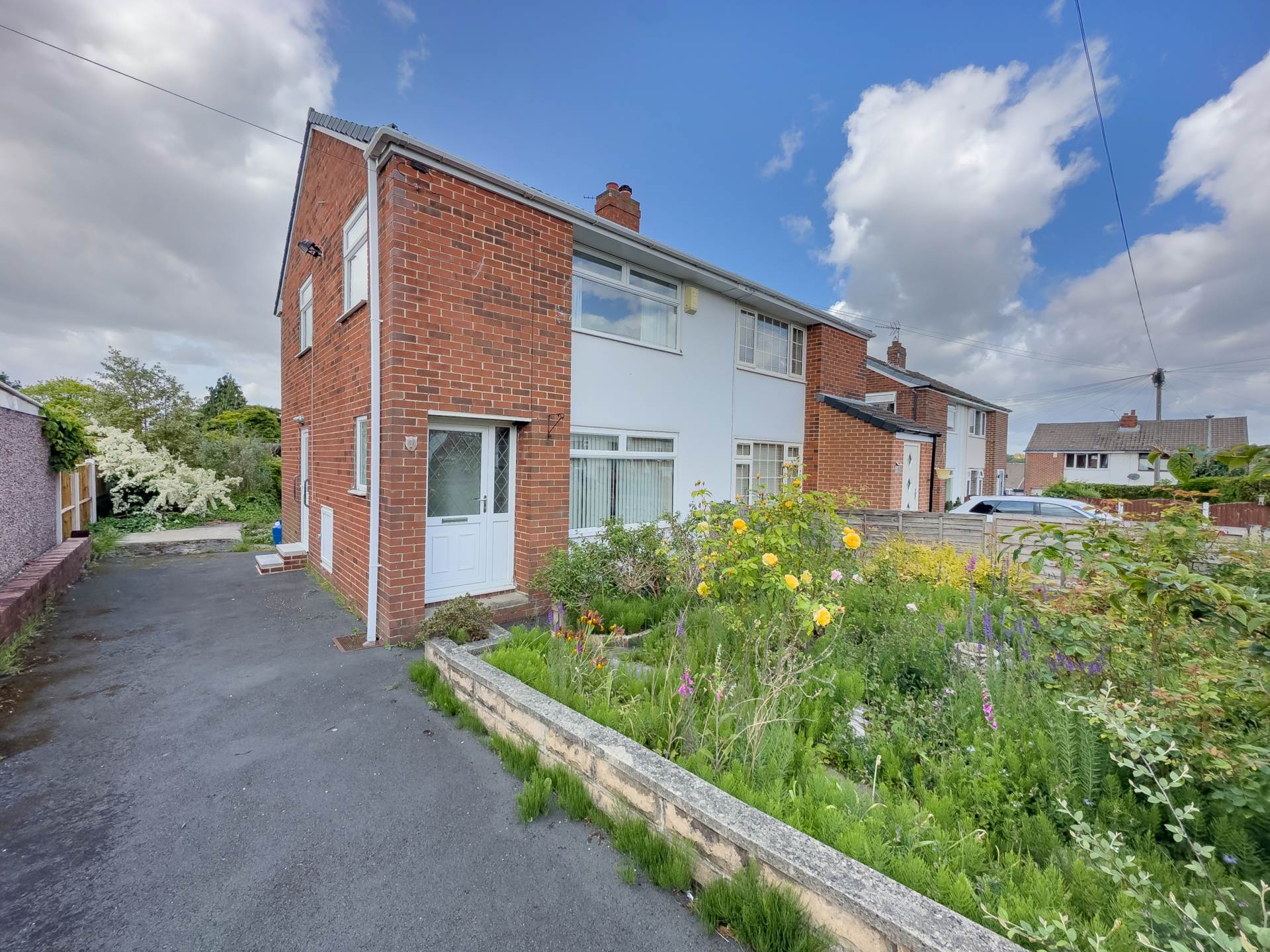 Burnside Close, Birstall, Image 1