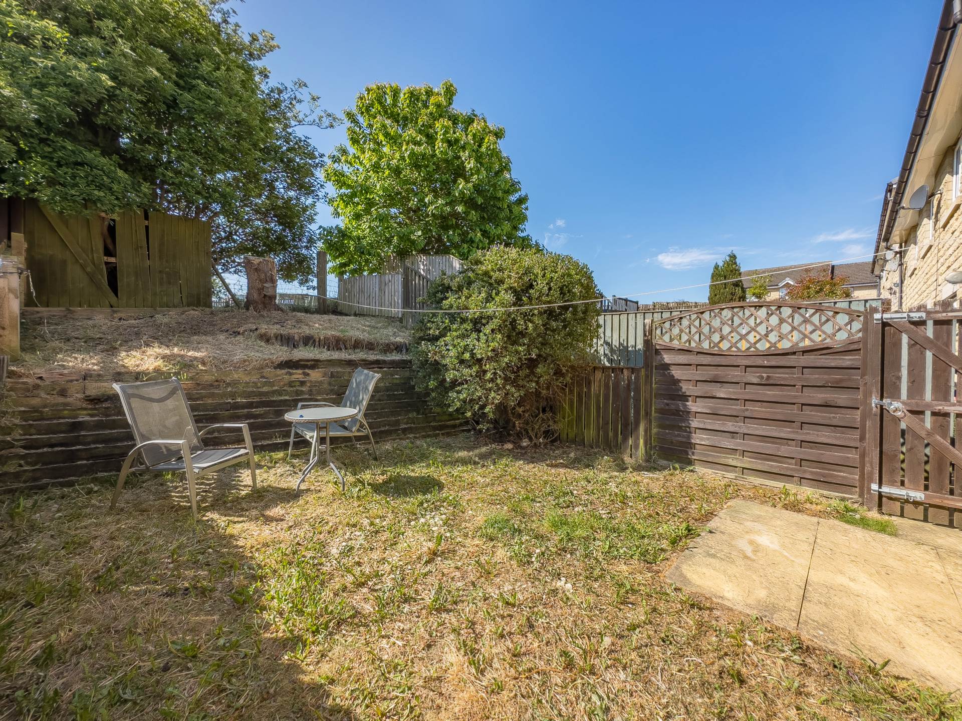 Springmills Grove, Batley, Image 13