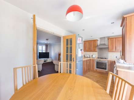 Springmills Grove, Batley, Image 4
