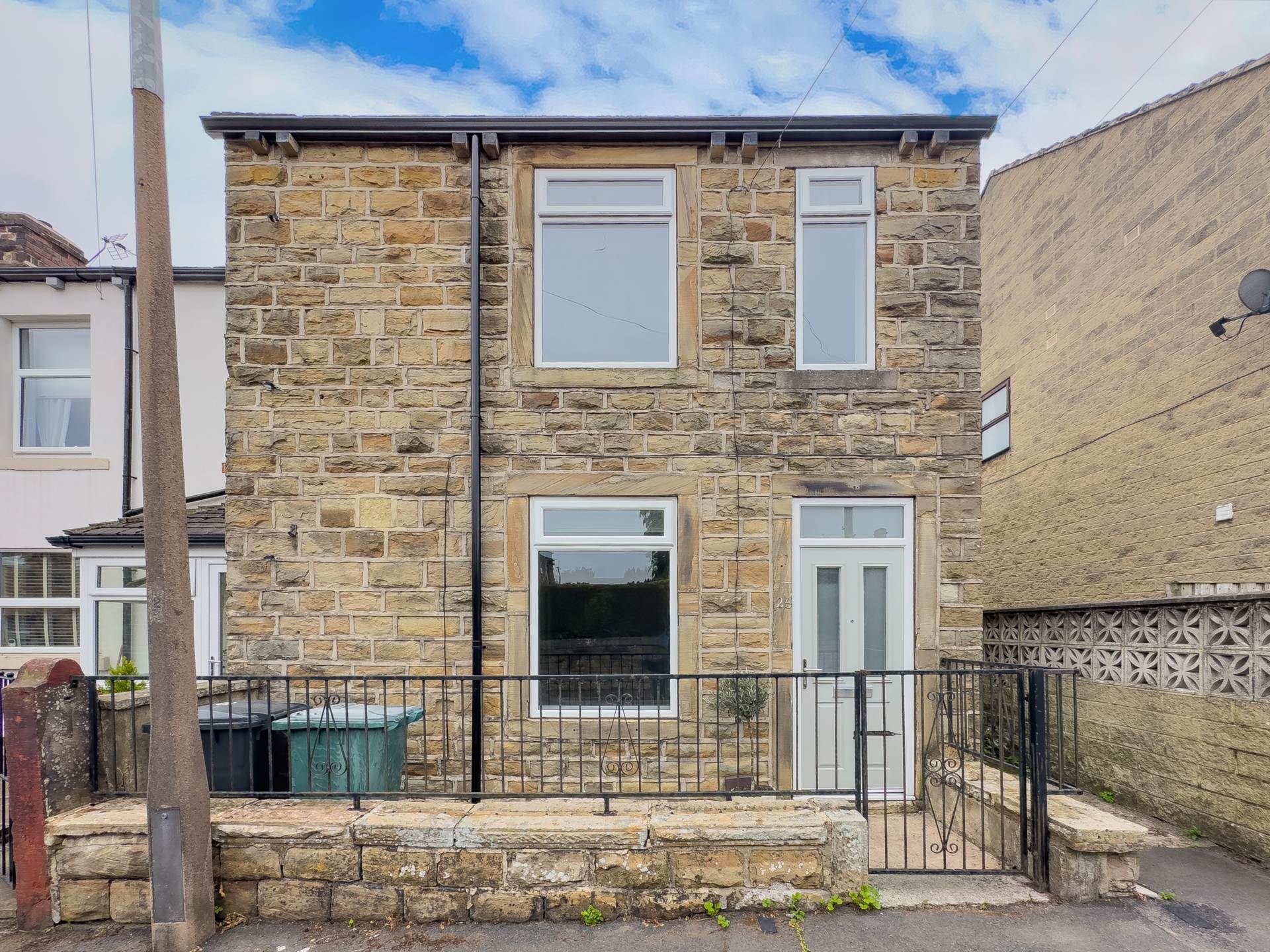Reform Street, Cleckheaton, Image 1