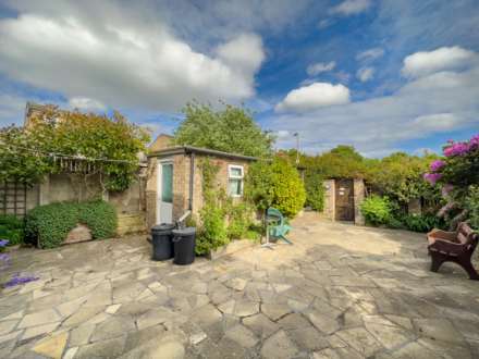 The Crossings, Batley, Image 19