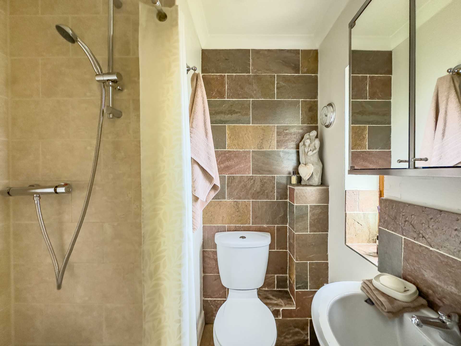 Greenacres Drive, Birstall, Image 19