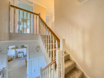 Greenacres Drive, Birstall, Image 15