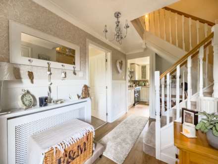 Greenacres Drive, Birstall, Image 2