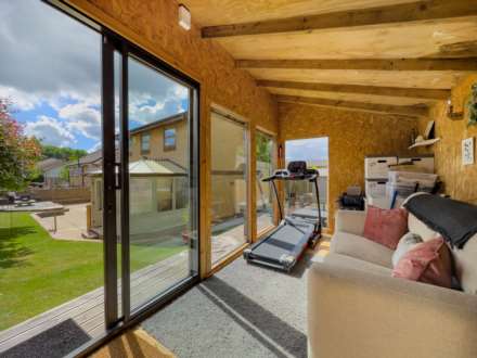 Greenacres Drive, Birstall, Image 33