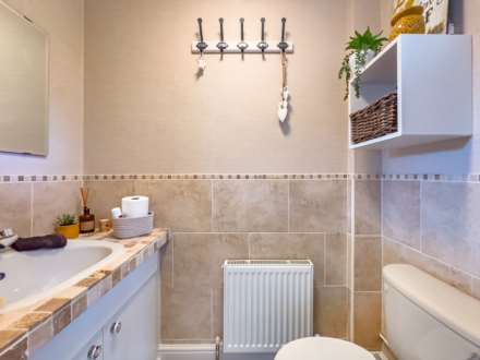 Greenacres Drive, Birstall, Image 9