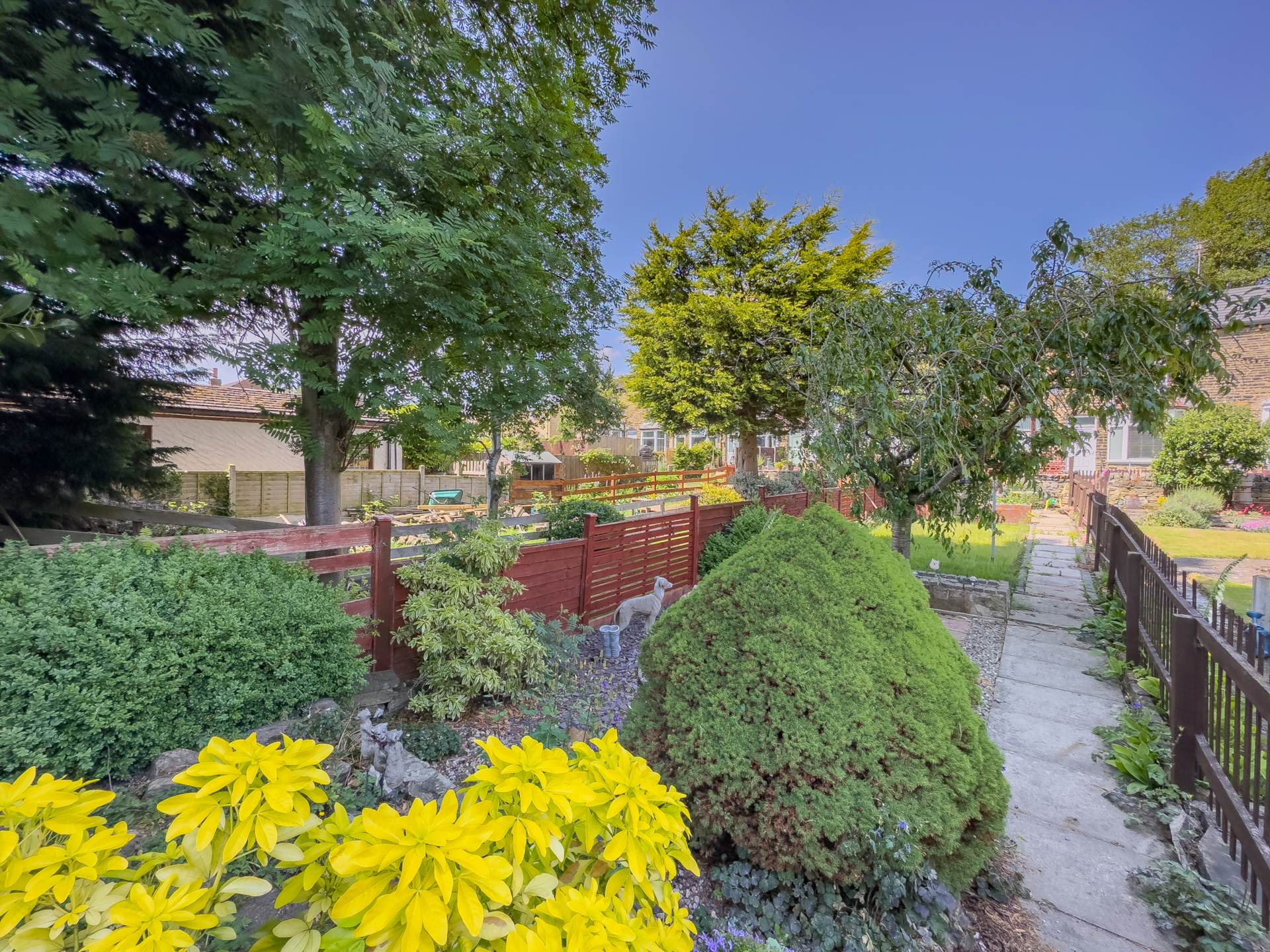 Willow Terrace, Batley, Image 23