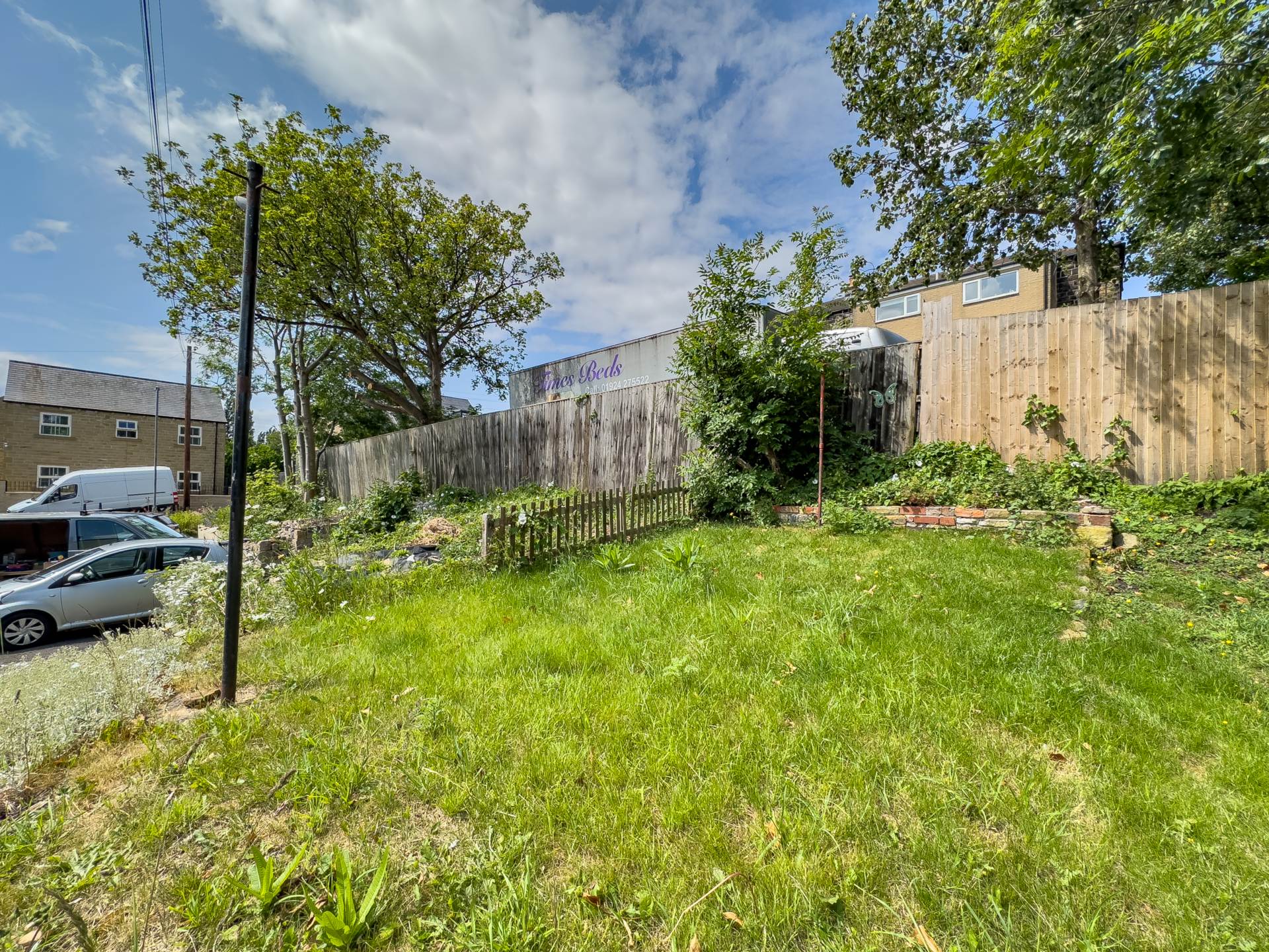 Willow Terrace, Batley, Image 30