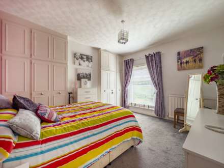 Willow Terrace, Batley, Image 12