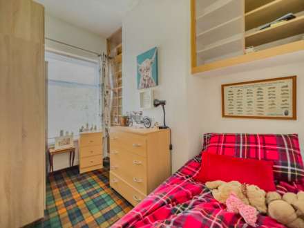 Willow Terrace, Batley, Image 14