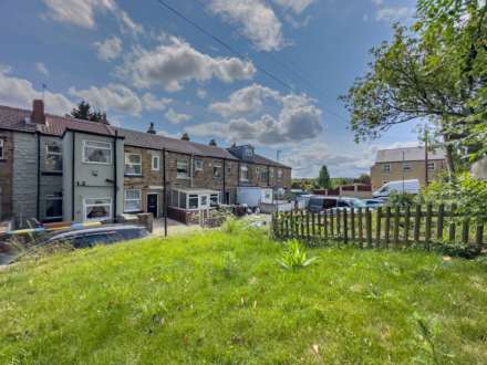 Willow Terrace, Batley, Image 31