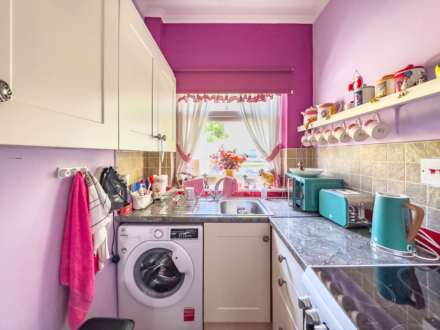 Willow Terrace, Batley, Image 35