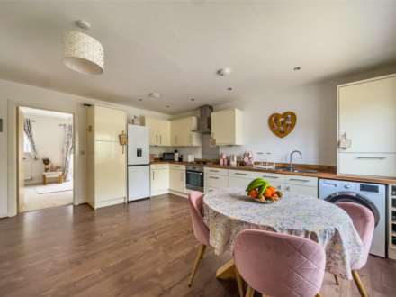 Bridge Street, Birstall, Image 2