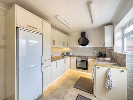 White Lee Road, Heckmondwike, Image 2