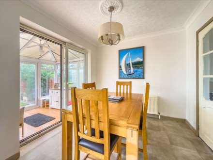 White Lee Road, Heckmondwike, Image 4