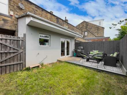 Soothill Lane, Batley, Image 17