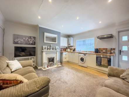 Roman Road, Batley, Image 2