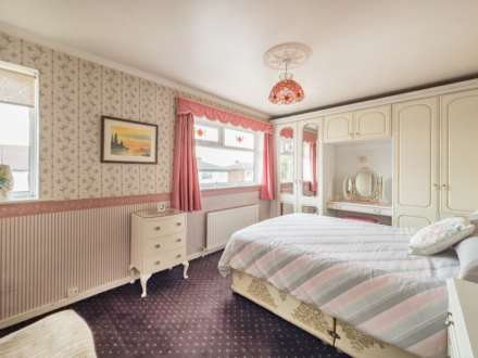 Follingworth Road, Batley, Image 10