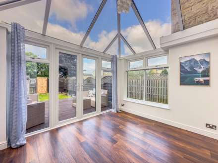 Child Lane, Roberttown, Image 9