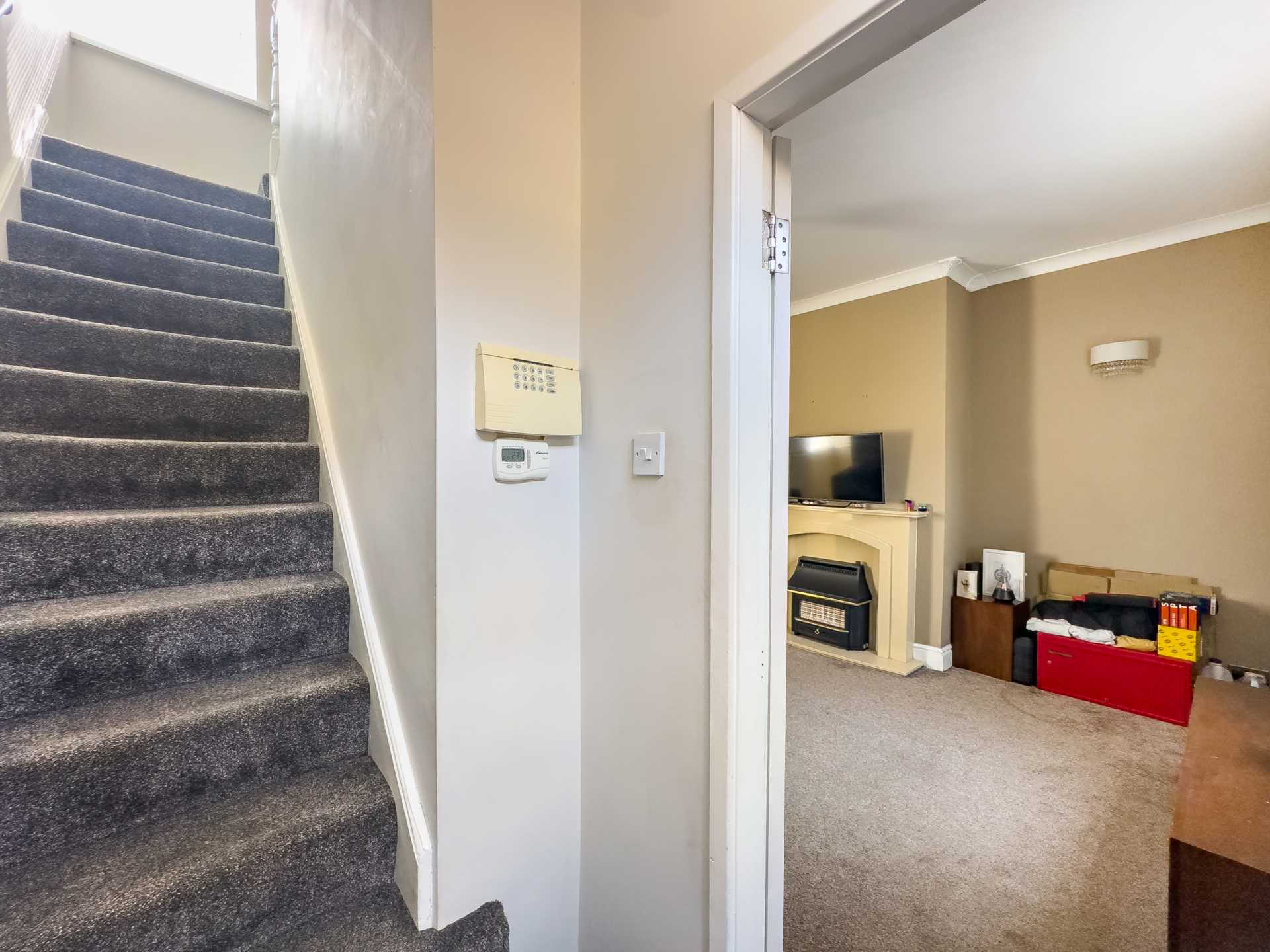 Maxwell Avenue, Batley, Image 9