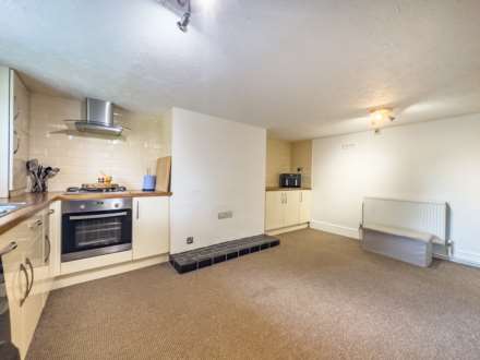 Maxwell Avenue, Batley, Image 4