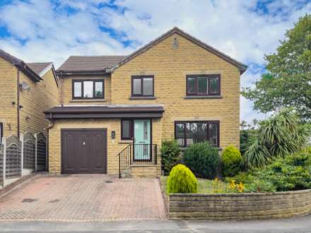 Manor Park Gardens, Gomersal, Image 1