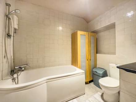 Oakview Terrace, Birstall, Image 7