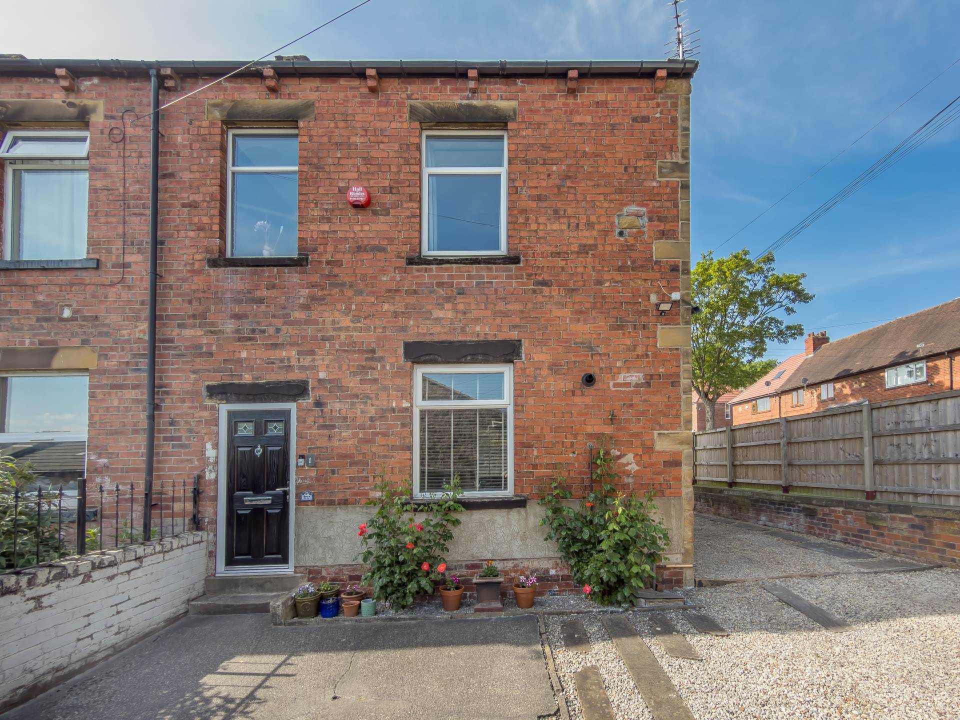 Industrial Avenue, Batley, Image 22