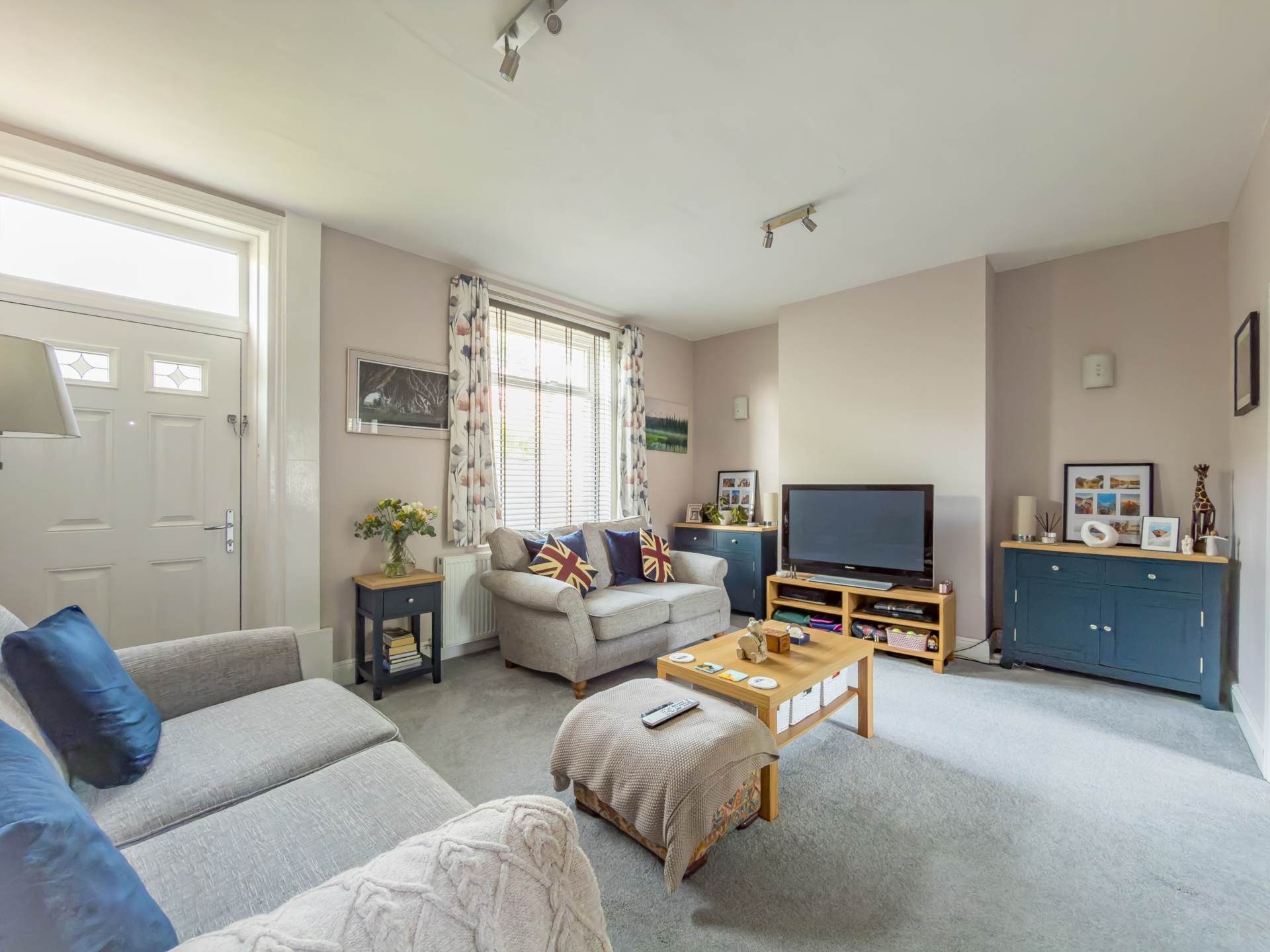 Industrial Avenue, Batley, Image 9
