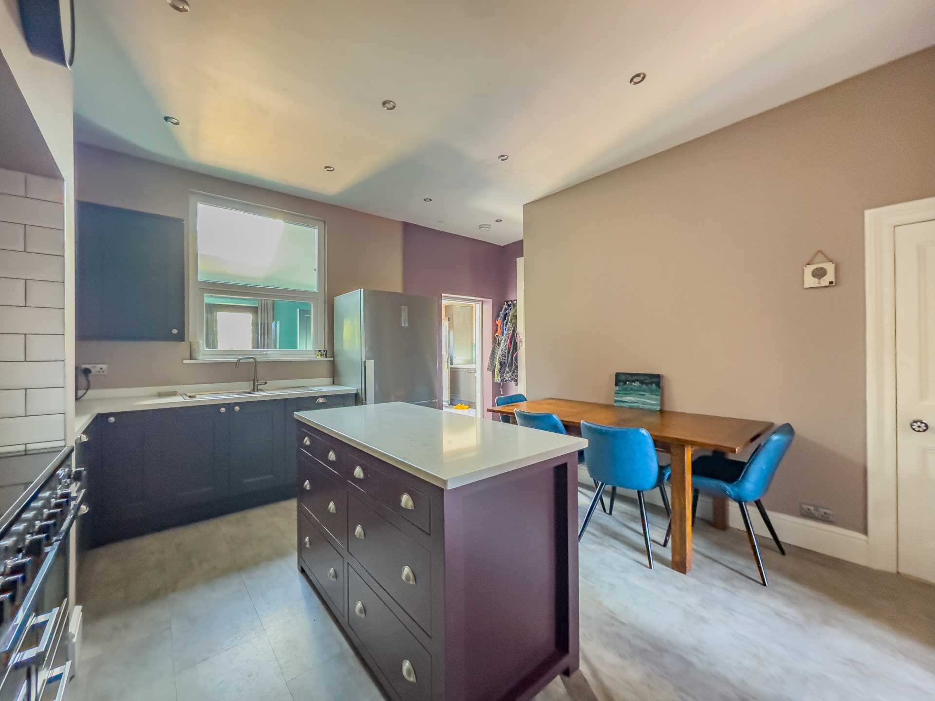 Bradford Road, Birstall, Image 7