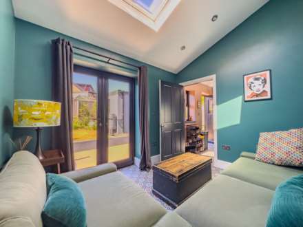 Bradford Road, Birstall, Image 17