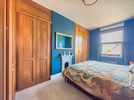 Bradford Road, Birstall, Image 20