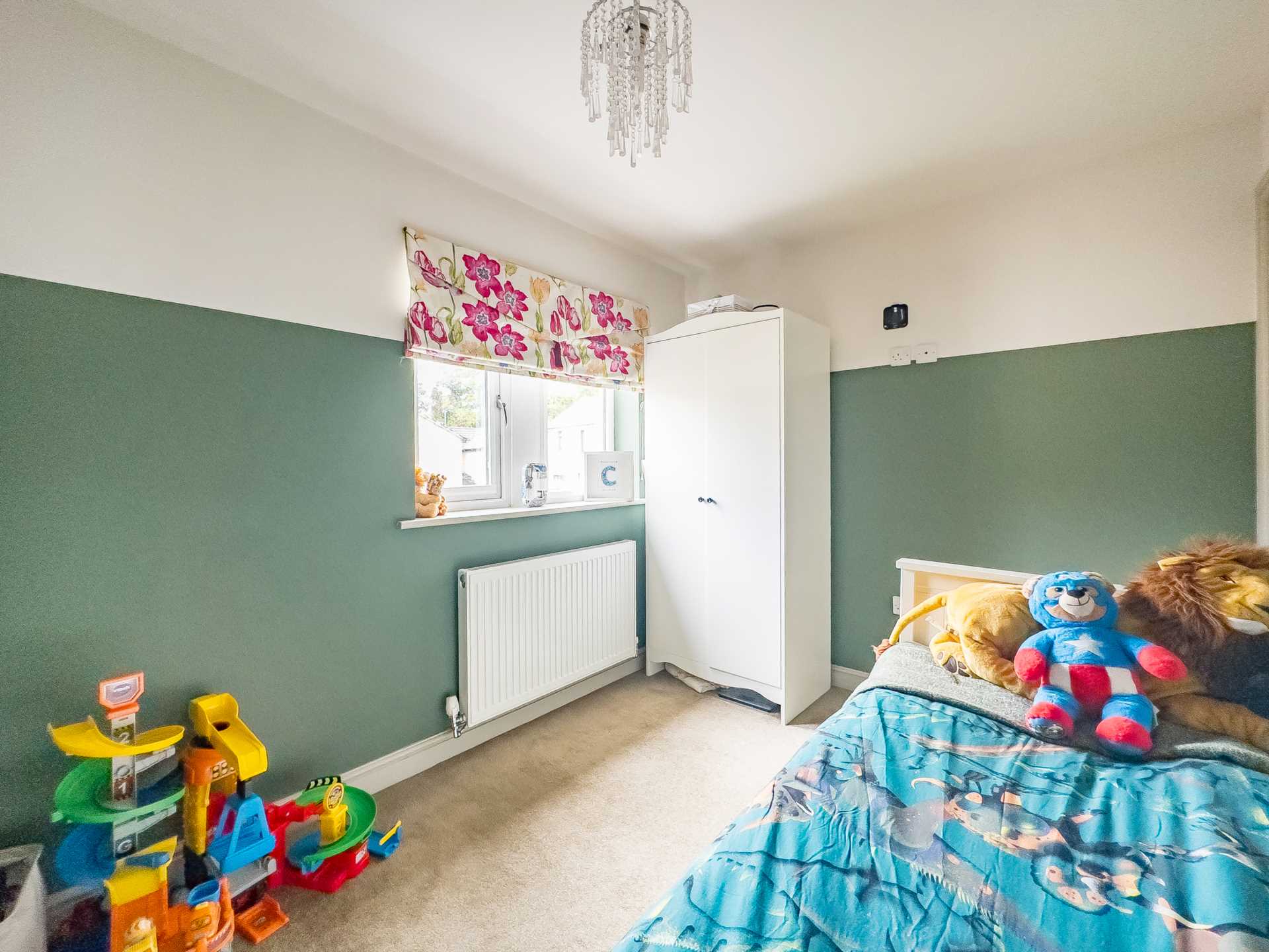 Carlton Court, Birkenshaw, Image 14