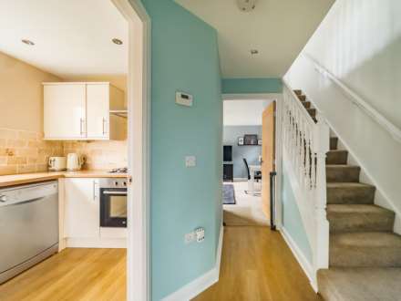 Carlton Court, Birkenshaw, Image 9