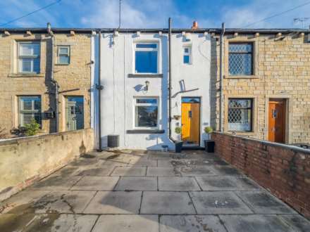 Bradford Road, Cleckheaton