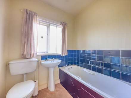 Welwyn Avenue, Batley, Image 15
