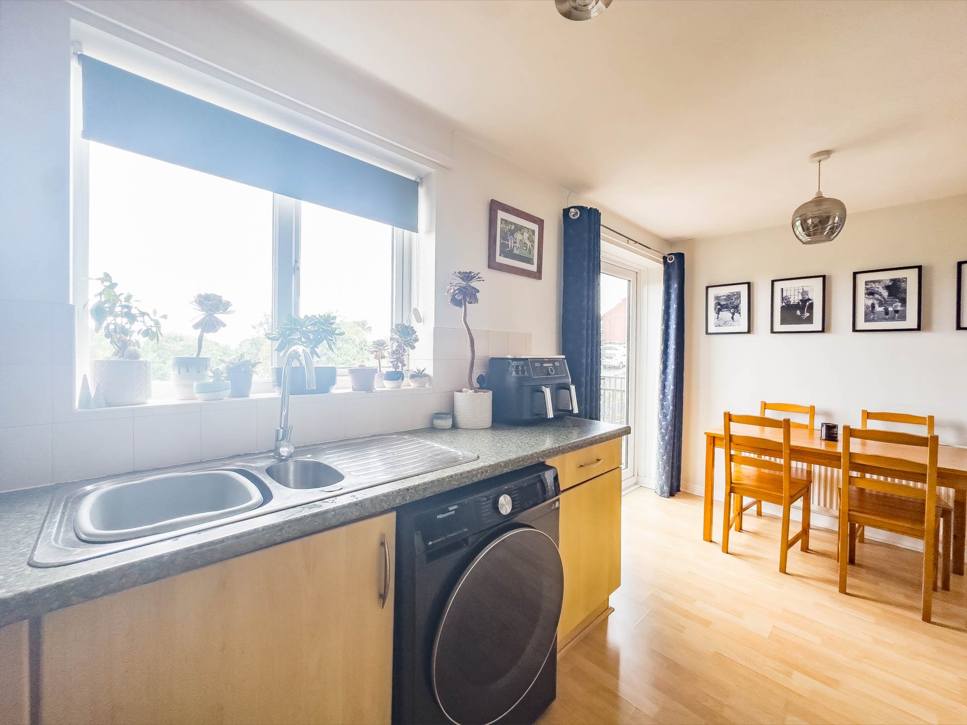 Phoenix Court, Batley, Image 8