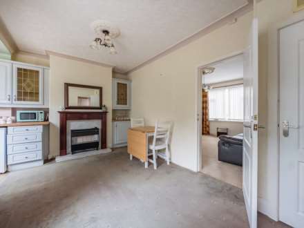 Monk Ings Avenue, Birstall, Image 5