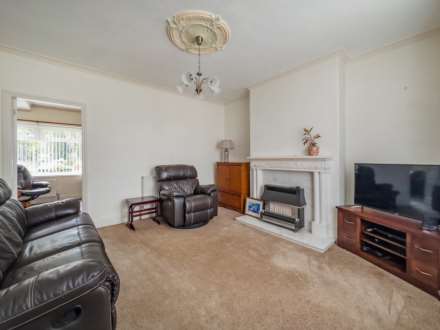 Monk Ings Avenue, Birstall, Image 9