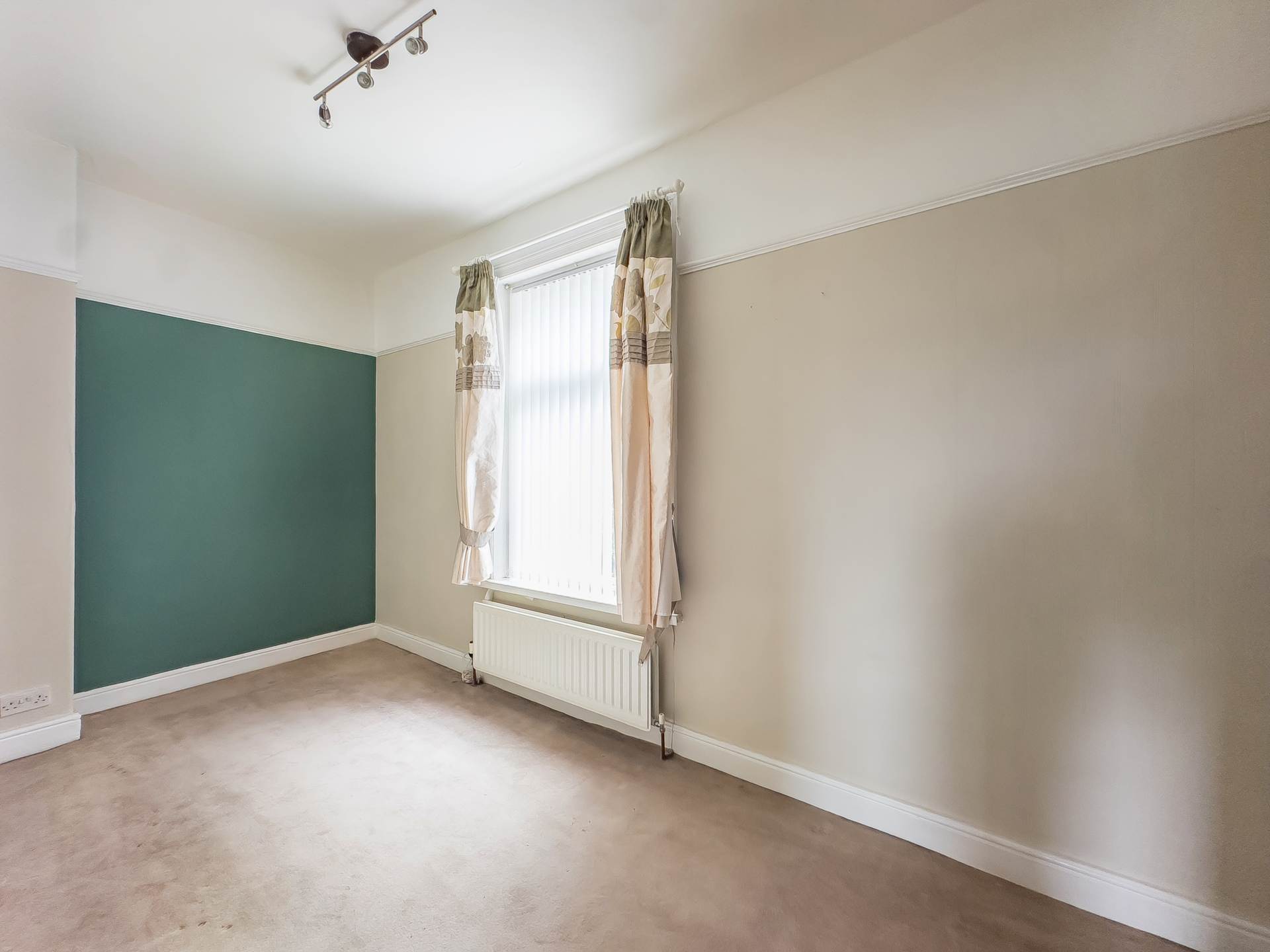 Cross Park Street, Batley, Image 15