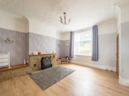 Cross Park Street, Batley, Image 10