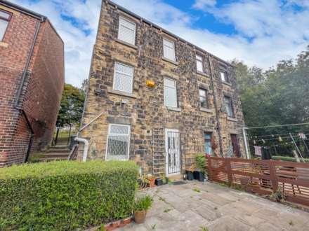 Cross Park Street, Batley, Image 18