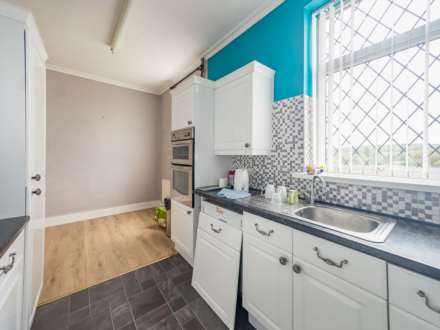 Cross Park Street, Batley, Image 5