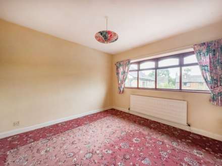 South Way, Bradford, Image 16